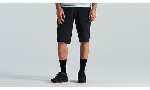 Detailed Picture of TRAIL CARGO SHORT MEN BLK 30