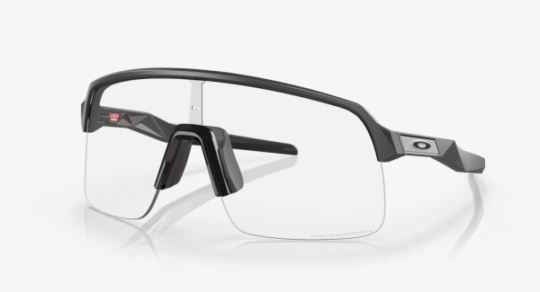 Oakley oakley sutro lite matte carbon clear photochromic