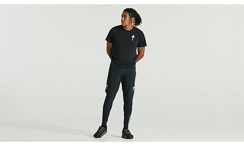 Detailed Picture of S-LOGO TEE SS MEN BLK M